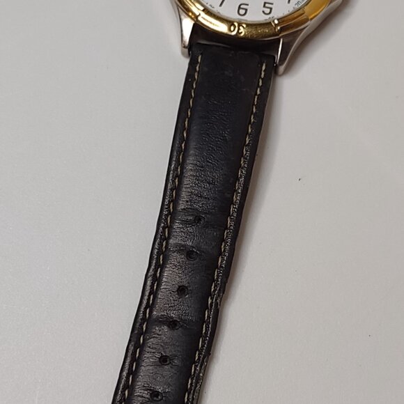 Guess Waterpro Watch With Black Leather Band - Picture 10 of 16